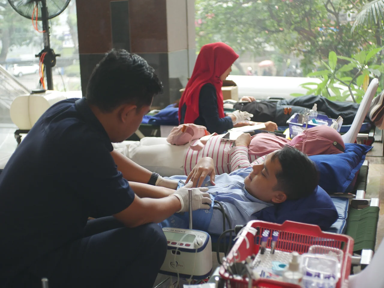 Bank Sembada Gelar Aksi Kemanusian Dengan PMI Kabupaten Lebak